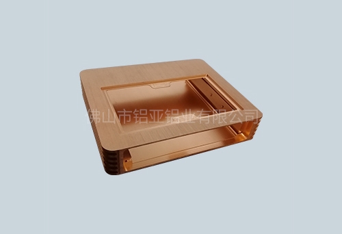 鋁合（hé）金外殼